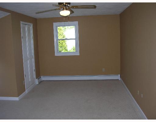 30 Old Pine Road Narragansett, RI 02882 - Photo 6 of 8 Master Bedroom.
