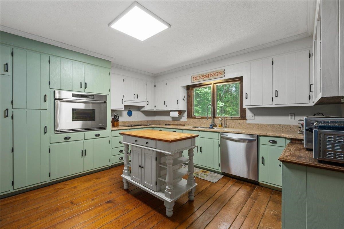 100 Caroline Drive Roebuck, SC 29376 - Photo 14 of 50