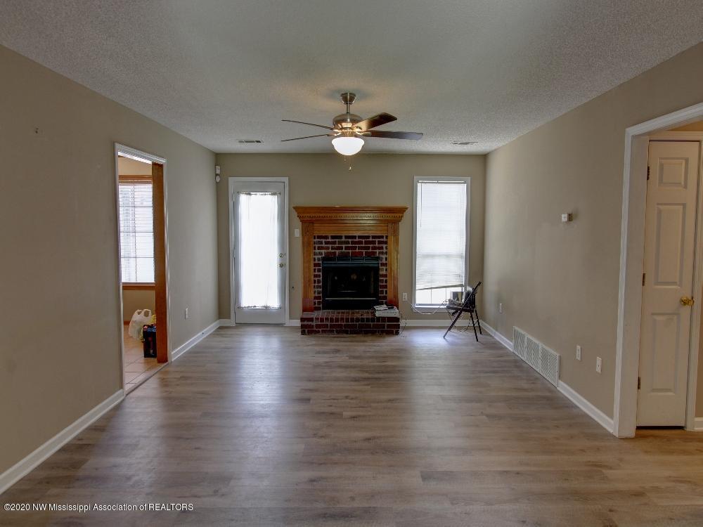 9344 Woolsey Road Olive Branch, MS 38654 - Photo 7 of 29 293_4_5