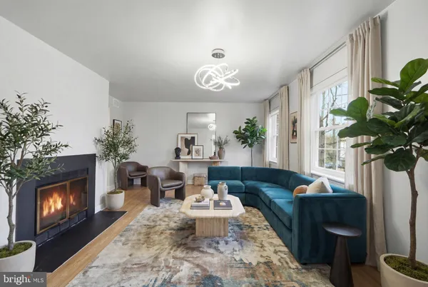 $299,000 | 2105 North Scott Street, Unit 79, Arlington, VA 22209