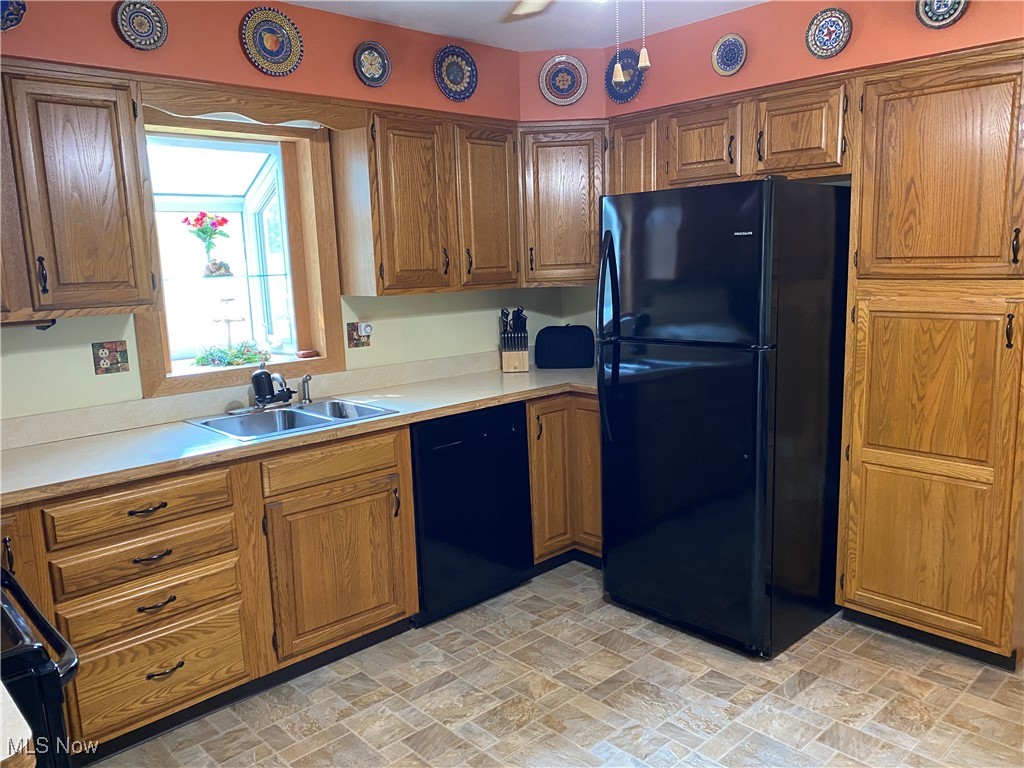 2478 Barrington Road Akron, OH 44333 - Photo 7 of 23 All appliances will remain