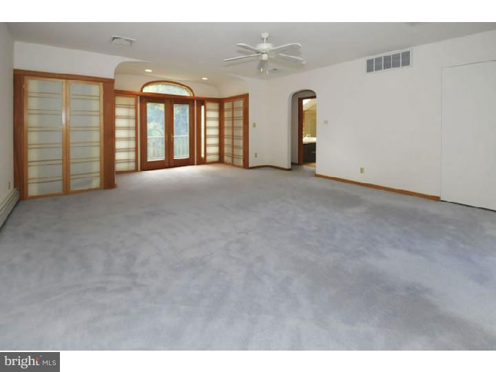 1042 Sorrel Road Huntingdon Valley, PA 19006 - Photo 16 of 25 Gallery Image 16