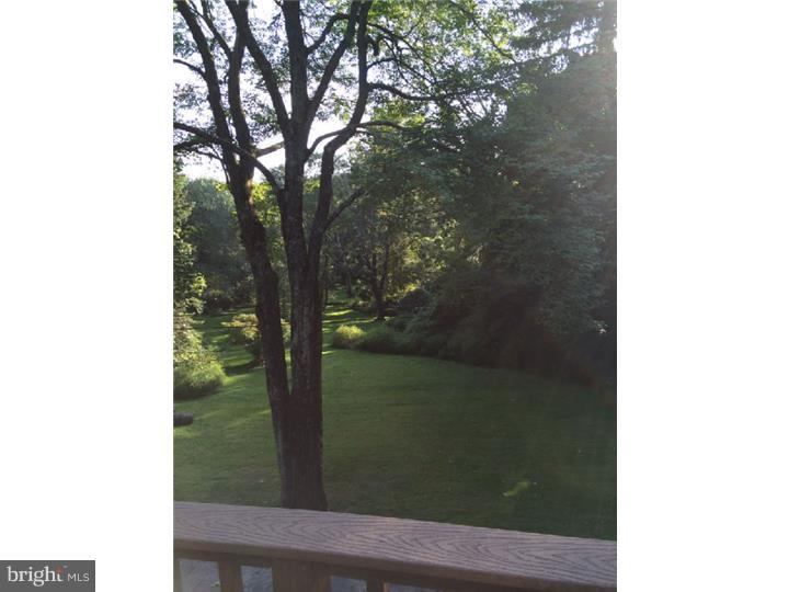 1042 Sorrel Road Huntingdon Valley, PA 19006 - Photo 21 of 25 Gallery Image 21