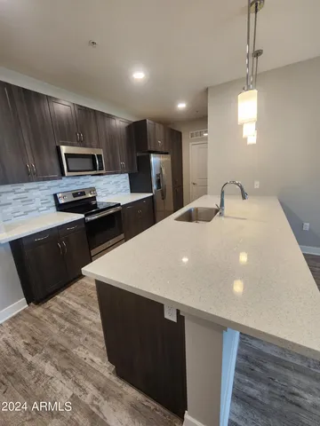 $1,999 | 5550 East Deer Valley Drive, Unit 2M, Phoenix, AZ 85054