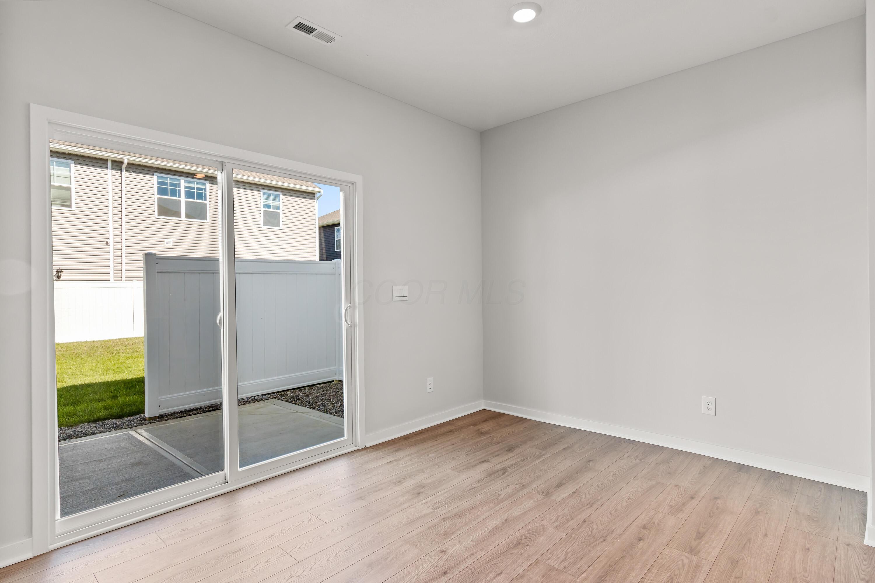 6352 Ripken Street Hilliard, OH 43026 - Photo 12 of 38 6352 Ripken Street-17.jpg-FULL