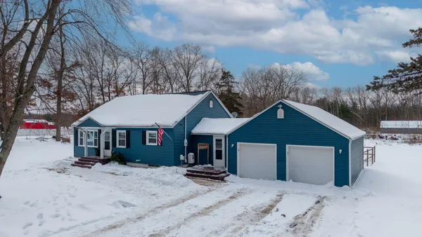 $295,900 | 2774 Johnson Road, Gowen, MI 49326
