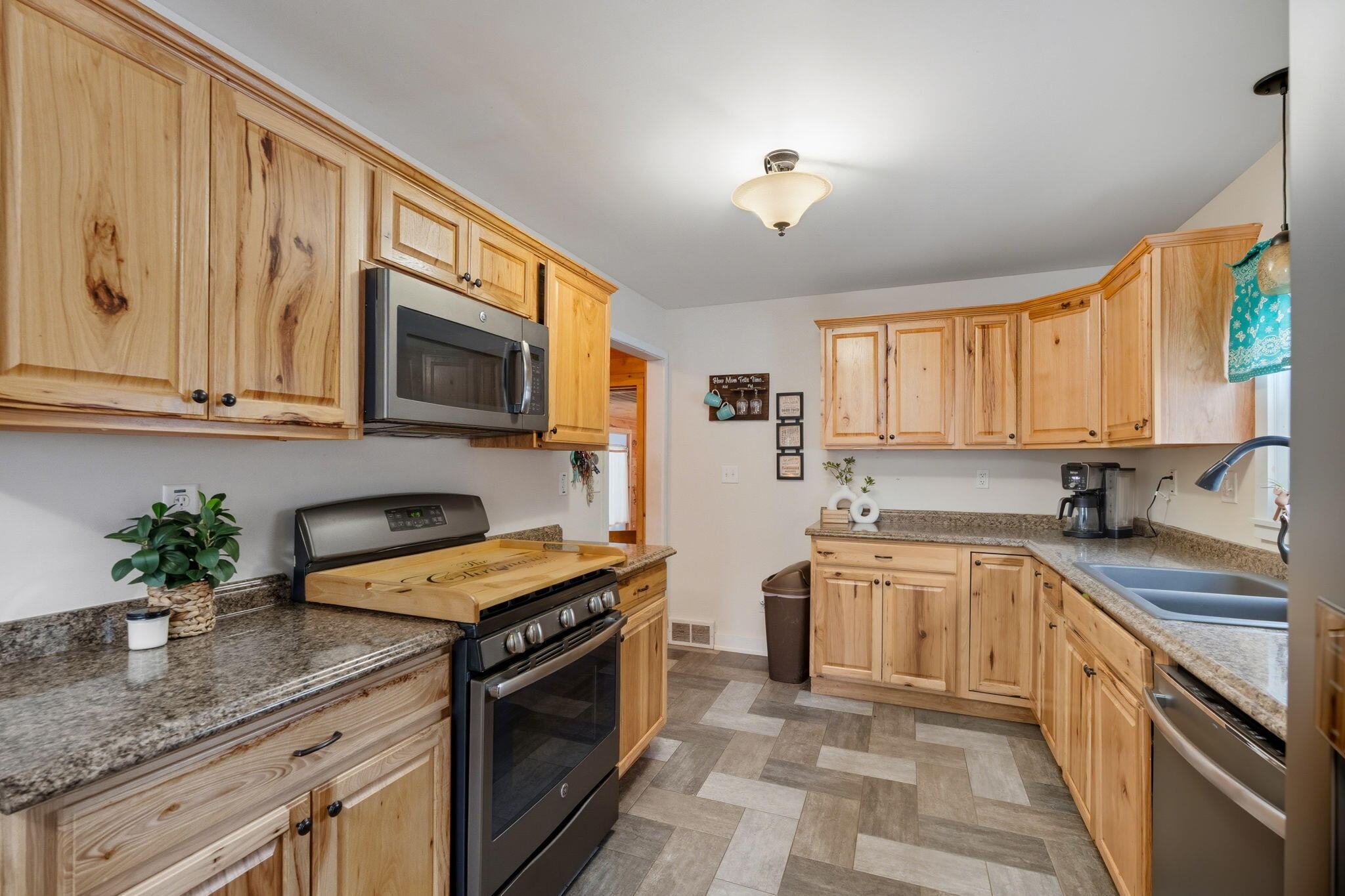 2774 Johnson Road Gowen, MI 49326 - Photo 4 of 33 18-web-or-mls-Stickney-18