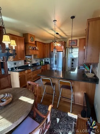 $925,000 | 212 Hook Lane, Camdenton, MO 65020