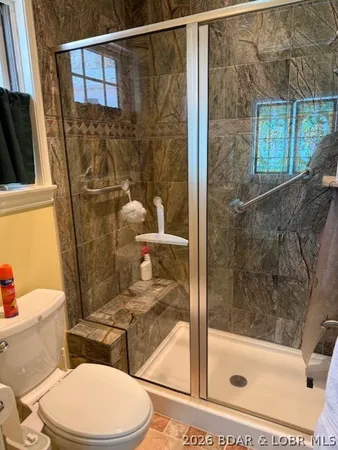 $925,000 | 212 Hook Lane, Camdenton, MO 65020