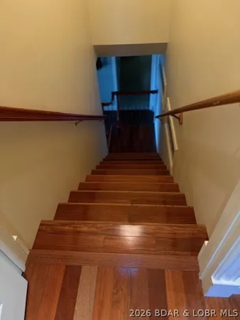 $925,000 | 212 Hook Lane, Camdenton, MO 65020