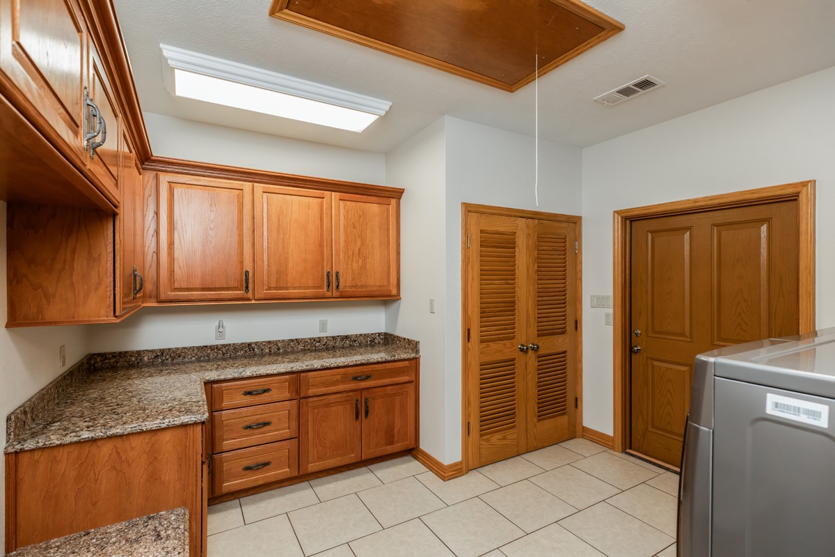 114 Holmes Road Lumberton, TX 77657 - Photo 14 of 35