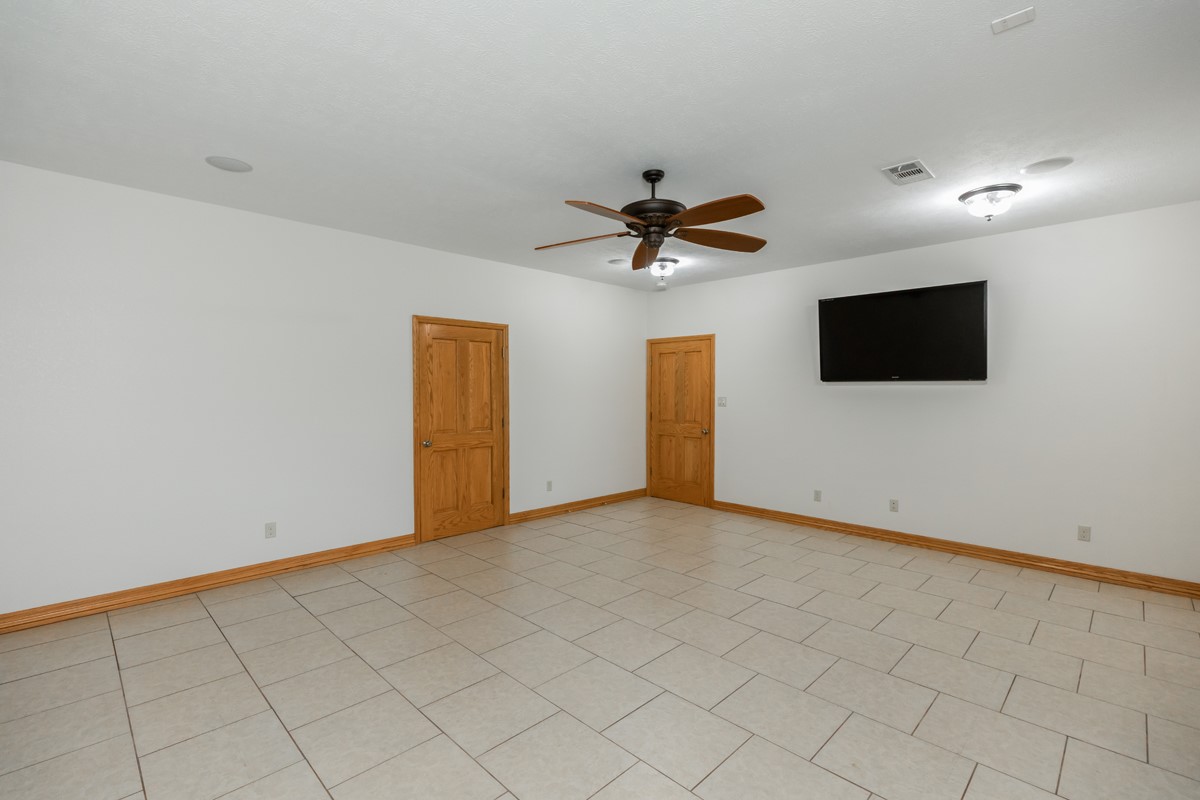 114 Holmes Road Lumberton, TX 77657 - Photo 17 of 35