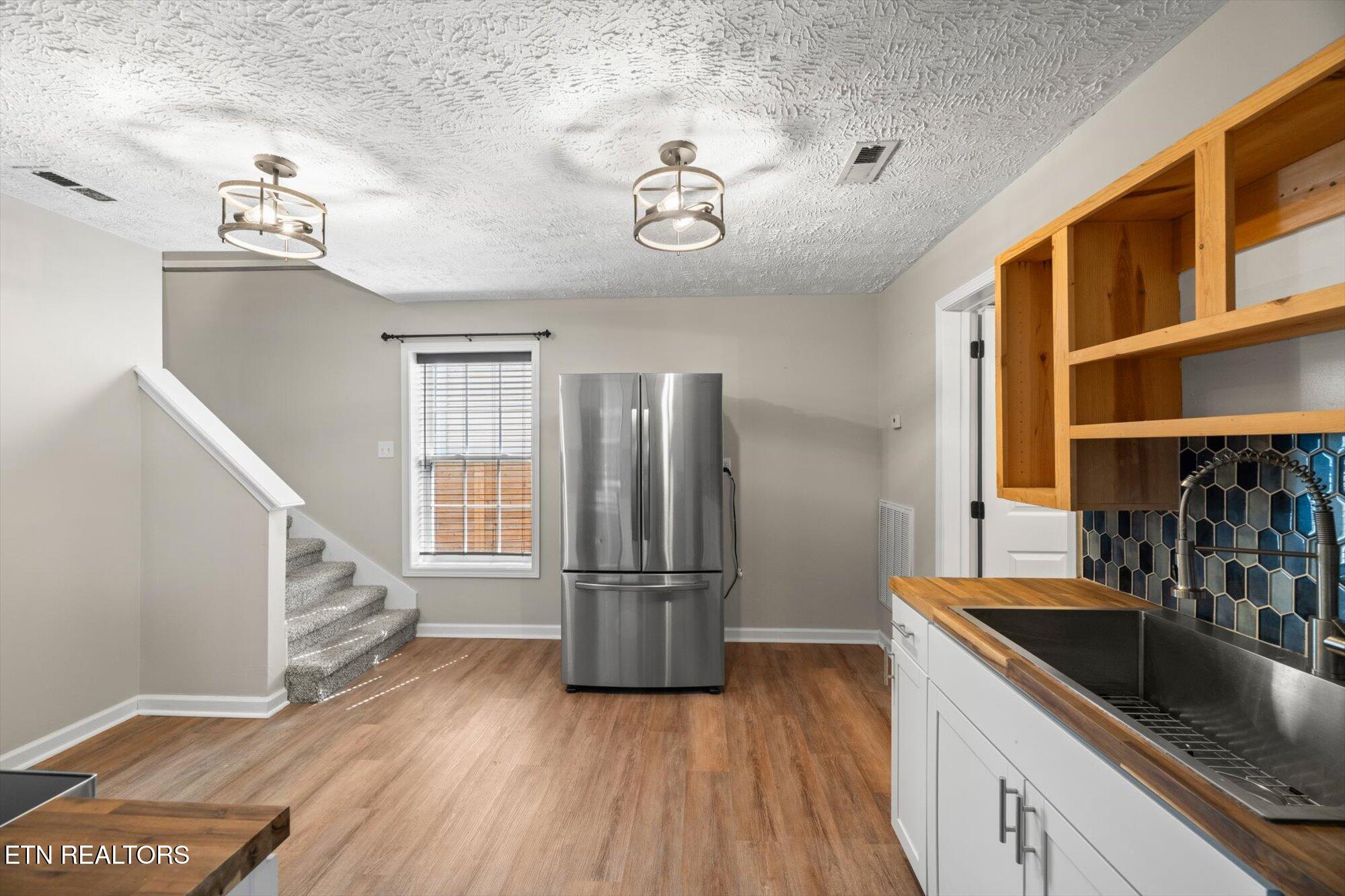 122 Roberts Ridge Rutledge, TN 37861 - Photo 8 of 33 08-122-Roberts-Ridge-Rutledge-TN-8