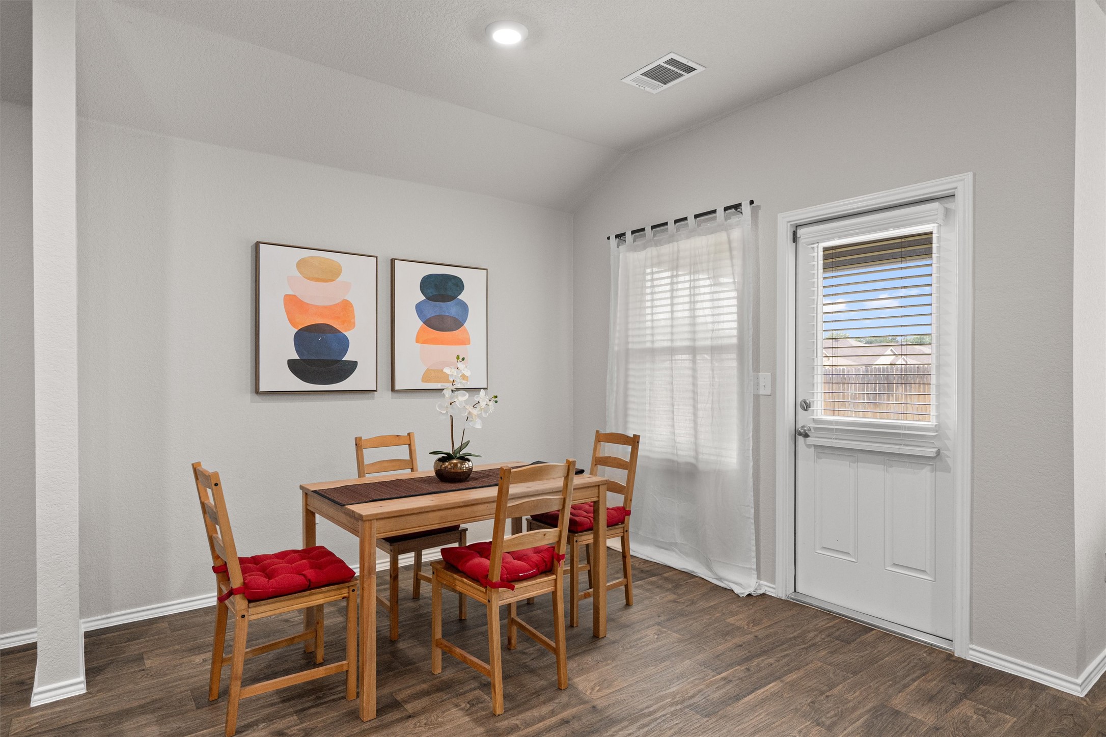15217 Upland Willow Road Austin, TX 78724 - Photo 7 of 28
