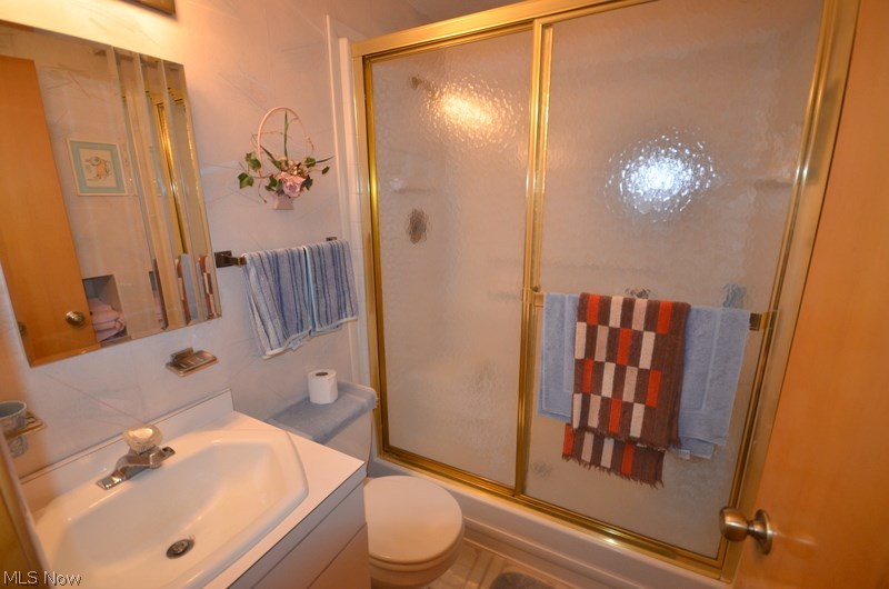 13525 Sheldon Road Cleveland, OH 44130 - Photo 19 of 21 Gallery Image 19