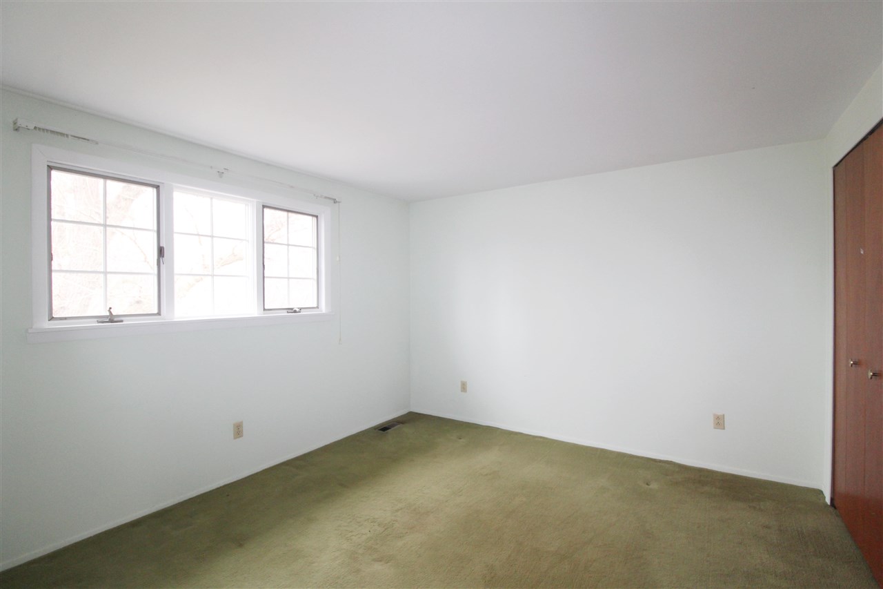 331 Holland Road Flushing, MI 48433 - Photo 22 of 31