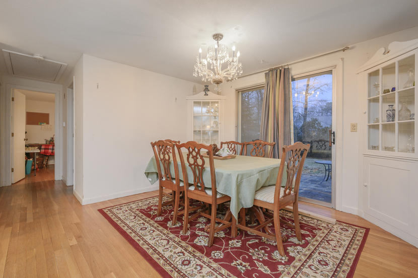 28 Fresh Brook Road South Yarmouth, MA 02664 - Photo 3 of 24 006-photo-dining-room-7945467