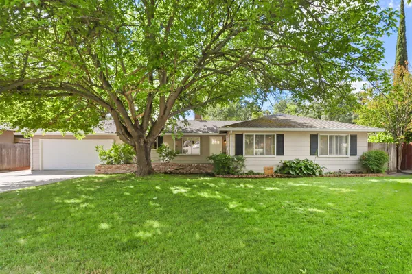 $715,000 | 6201 Eastmont Court, Carmichael, CA 95608