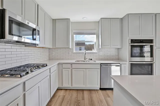 $391,946 | 3045 Yellow Birch Court, Imperial, MO 63052