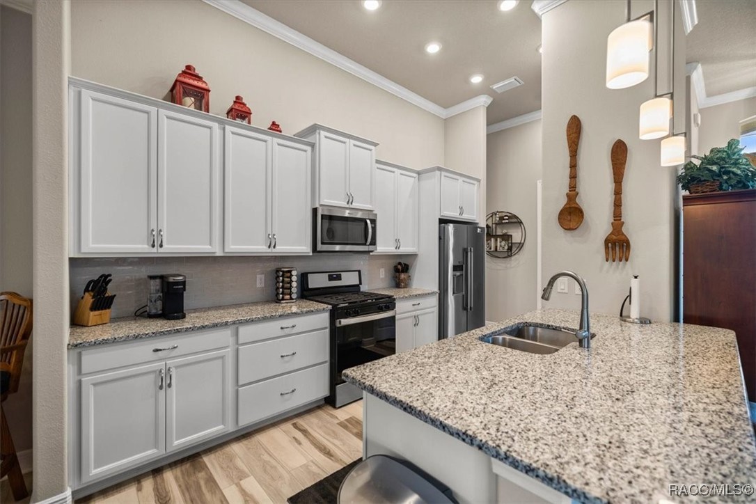 1670 East Gate Dancer Circle Inverness, FL 34453 - Photo 10 of 74