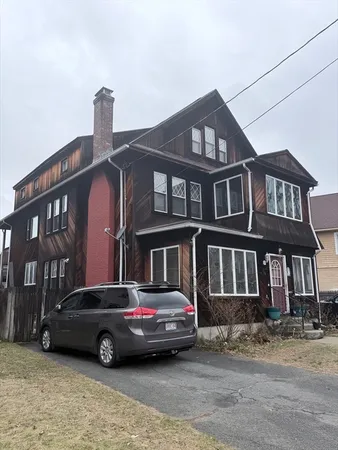 $390,000 | 120-122 East Alvord Street, Springfield, MA 01108