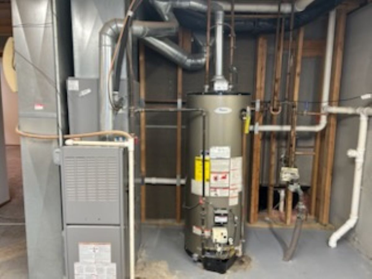 711 Prospect Street Kirkland, IL 60146 - Photo 20 of 23 a close view of water heater room