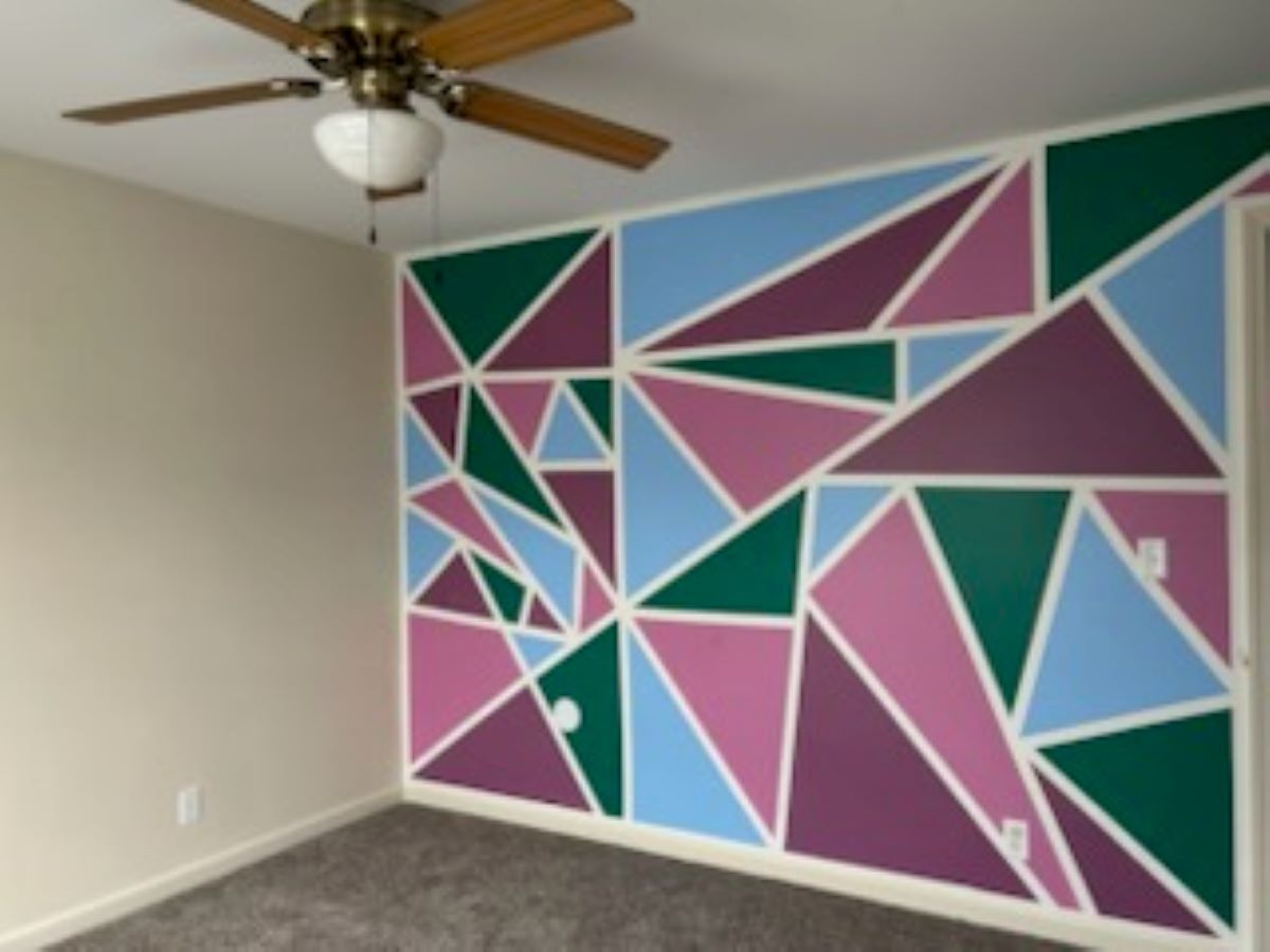 711 Prospect Street Kirkland, IL 60146 - Photo 10 of 23 a room with lots of and furniture