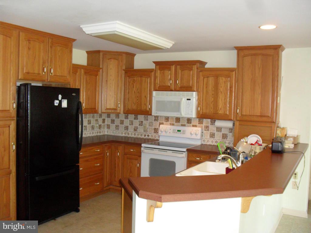 543 Solanco Road Quarryville, PA 17566 - Photo 5 of 19 Gallery Image 5