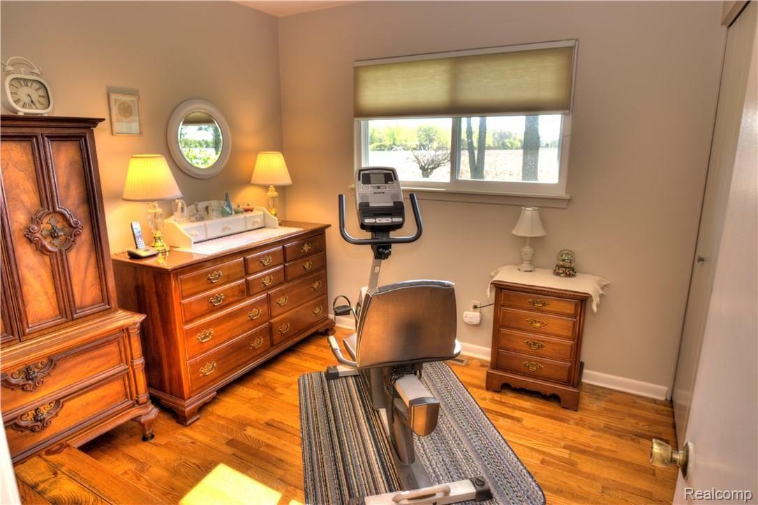 1289 North Seymour Road Flushing, MI 48433 - Photo 14 of 24 HDR Bedroom 2.jpg