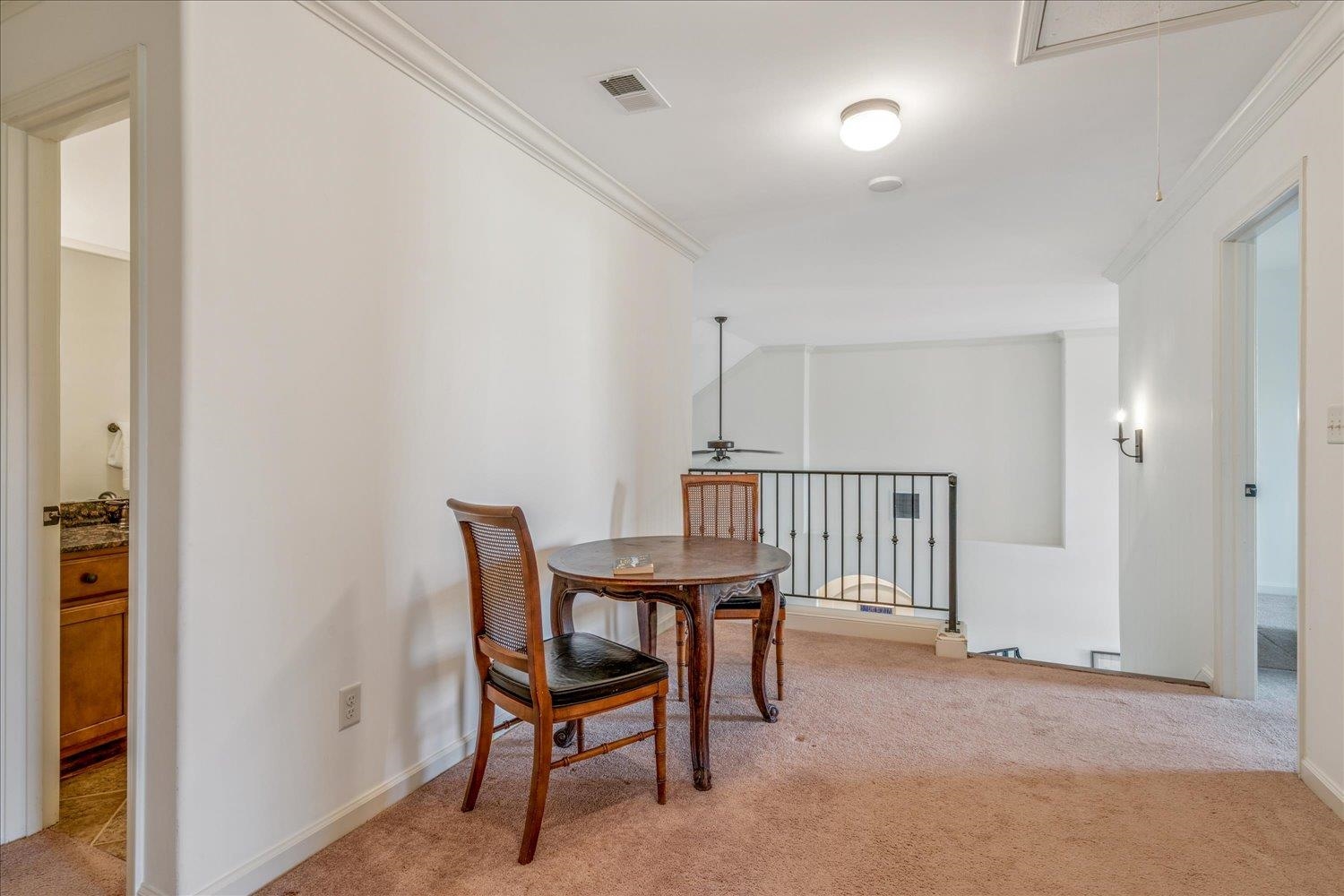 1349 Beautiful Place Collierville, TN 38017 - Photo 33 of 40 a workspace with furniture and window