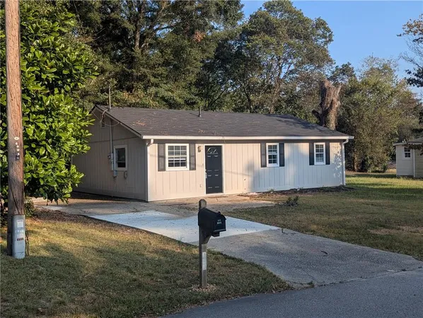 $229,000 | 6085 Hotel Street, Austell, GA 30106