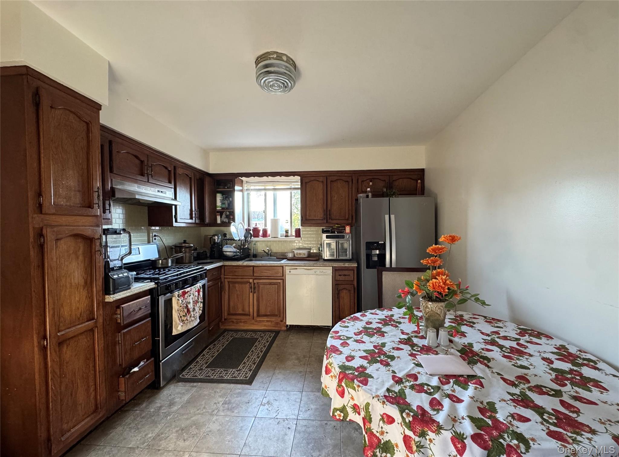 57 1st Street, Unit 2 Yonkers, NY 10704 - Photo 9 of 15