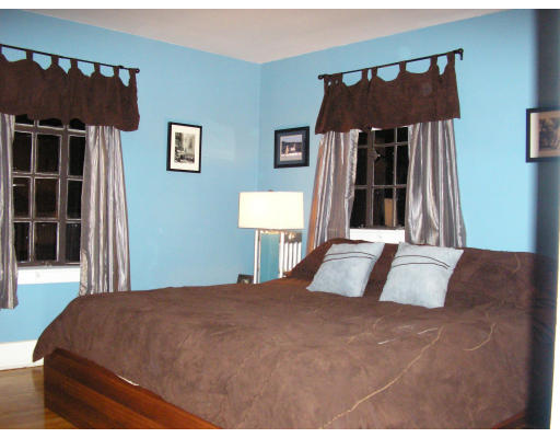 18 Commodore Road Worcester, MA 01602 - Photo 19 of 25 Gallery Image 19