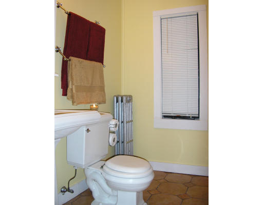 18 Commodore Road Worcester, MA 01602 - Photo 21 of 25 Gallery Image 21
