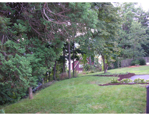 18 Commodore Road Worcester, MA 01602 - Photo 25 of 25 Gallery Image 25