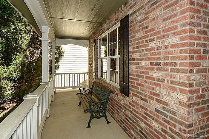 9952 South Spring Hill Place Highlands Ranch, CO 80129 - Photo 3 of 35