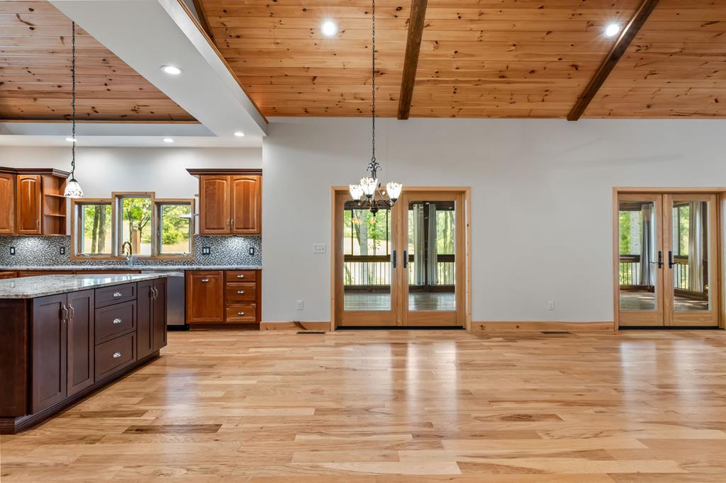 227 Dills Road Blue Ridge, GA 30513 - Photo 10 of 50 Gallery Image 10