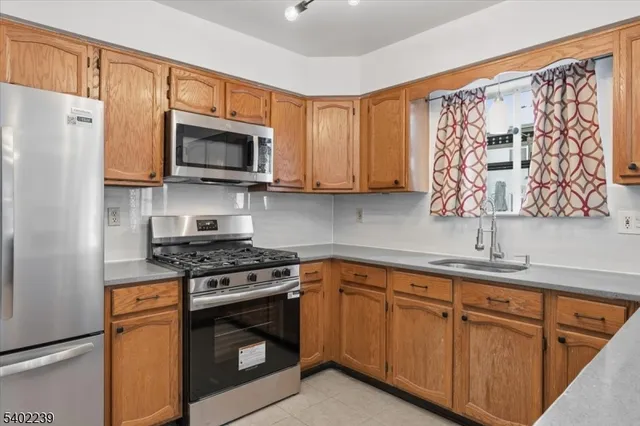 $2,950 | 226 Matlook Place, Somerset, NJ 08873