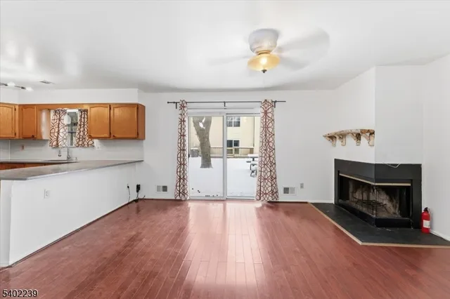 $2,950 | 226 Matlook Place, Somerset, NJ 08873