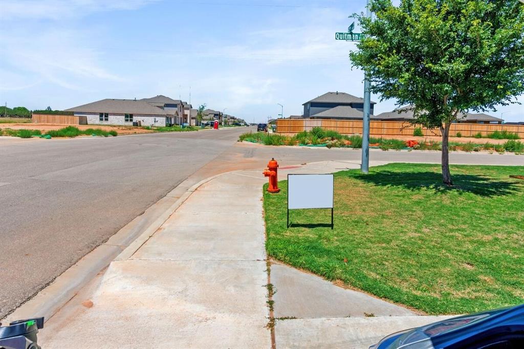 6830 57th Street Lubbock, TX 79407 - Photo 3 of 40