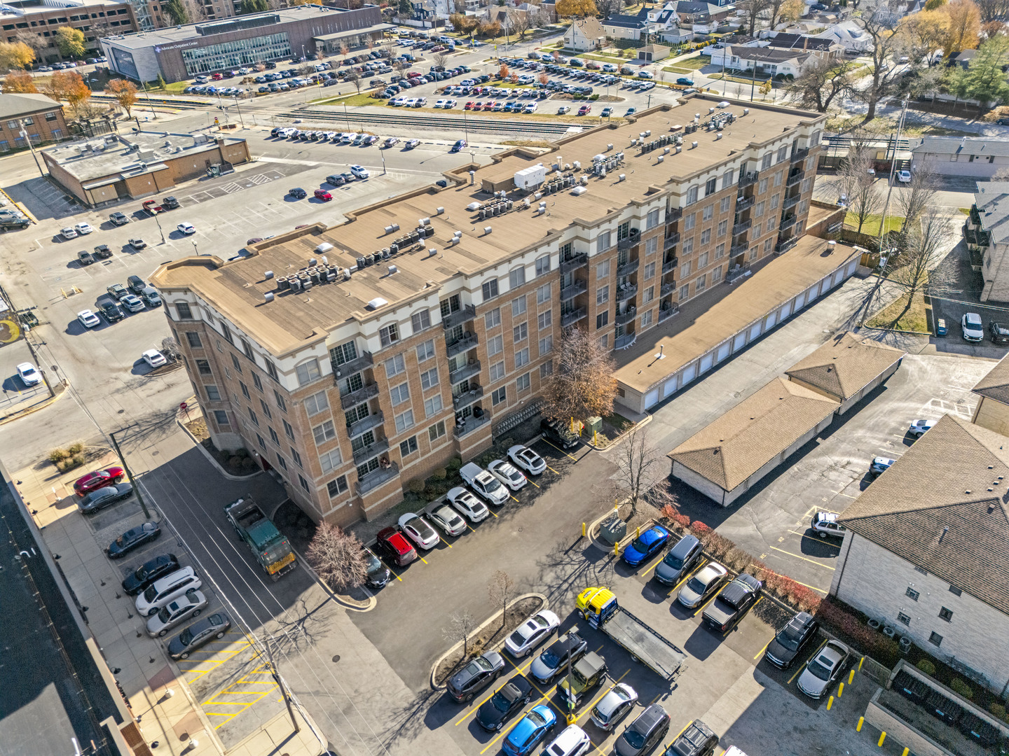 9530 Cook Avenue, Unit 211 Oak Lawn, IL 60453 - Photo 33 of 34 an aerial view of a building
