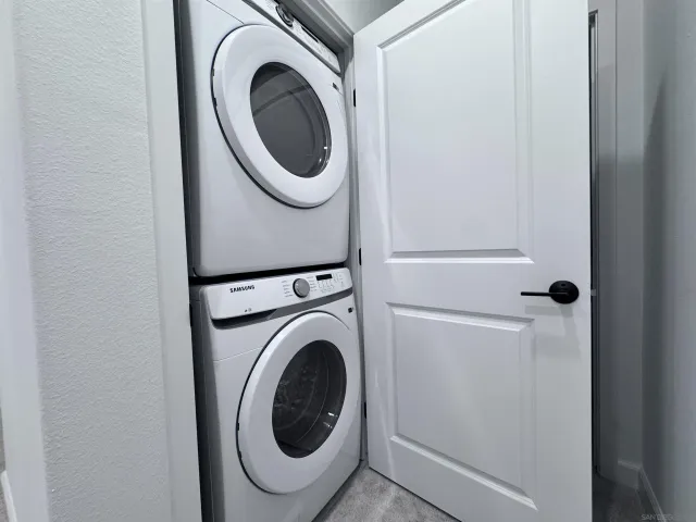 $4,400 | 12045 Sienna Lane, San Diego, CA 92128