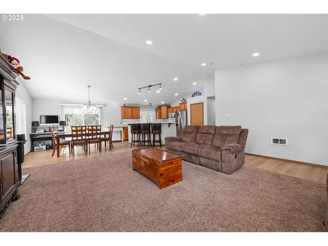 $520,000 | 1615 Pacific Ridge Lane, Hammond, OR 97121