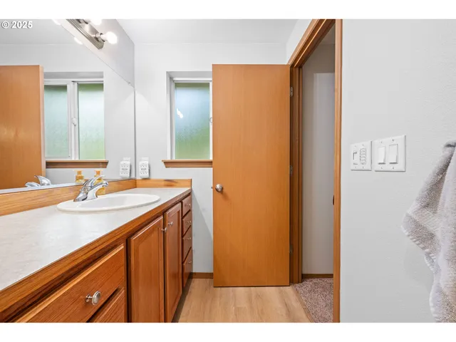 $520,000 | 1615 Pacific Ridge Lane, Hammond, OR 97121