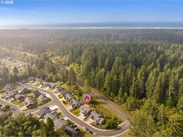 $520,000 | 1615 Pacific Ridge Lane, Hammond, OR 97121