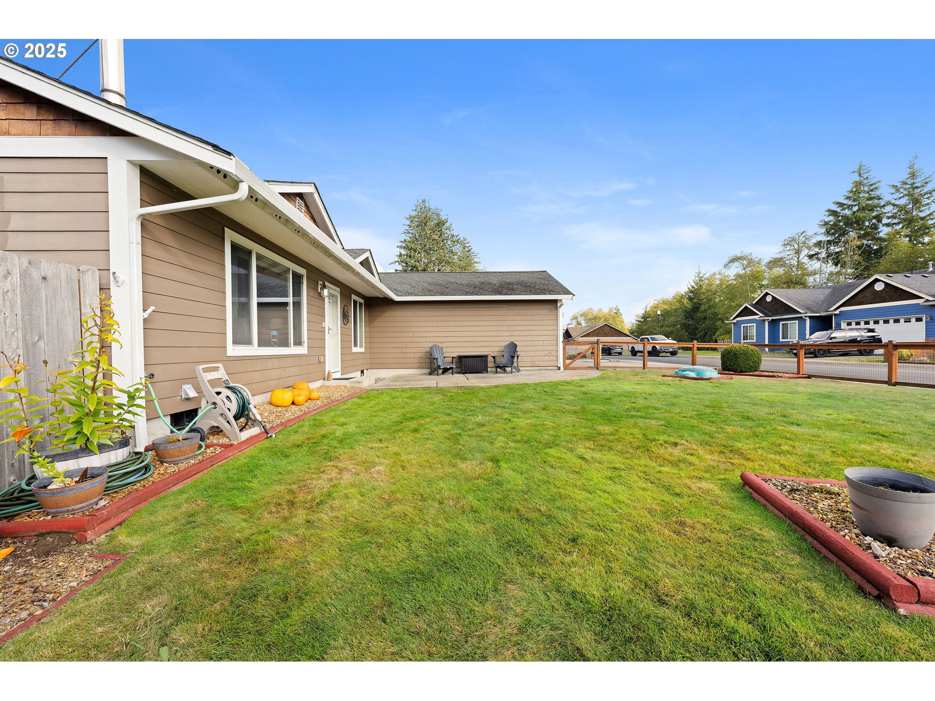 1615 Pacific Ridge Lane Hammond, OR 97121 - Photo 5 of 47 Yard