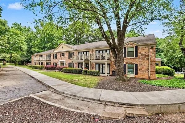 $229,900 | 3650 Ashford Dunwoody Road Northeast, Unit 428, Brookhaven, GA 30319