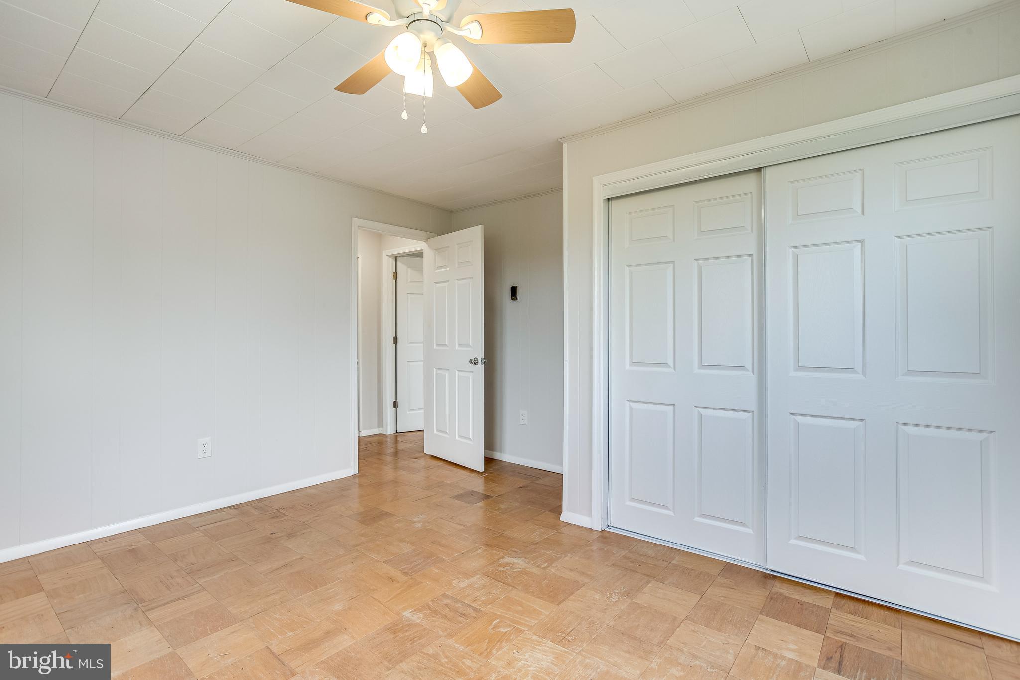 600 Olesmont Road Baltimore, MD 21228 - Photo 23 of 34