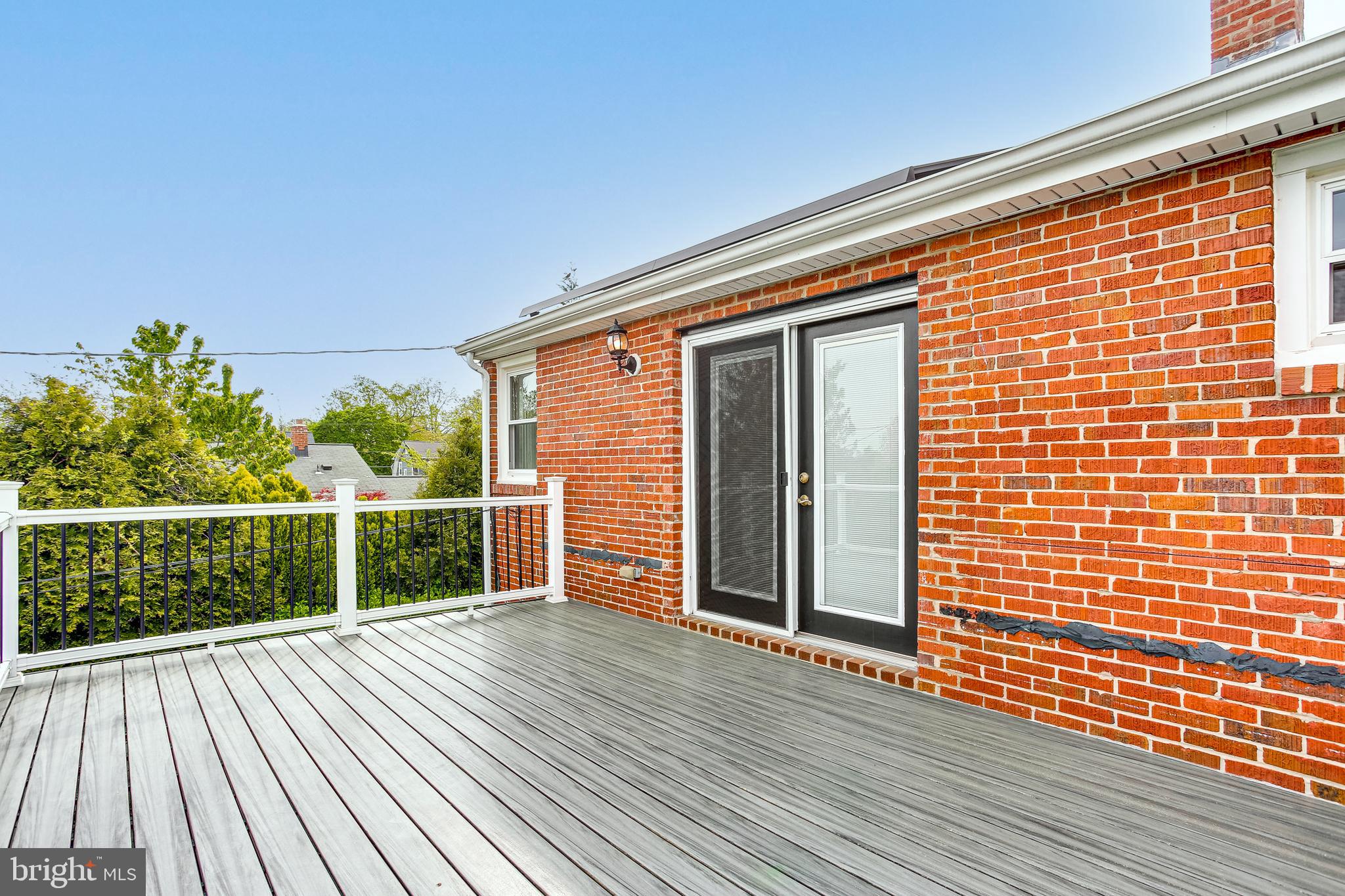 600 Olesmont Road Baltimore, MD 21228 - Photo 27 of 34