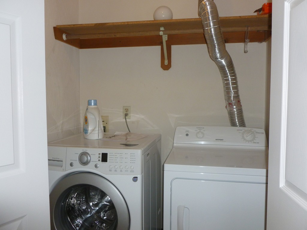 701 Ridgefield Circle, Unit B Clinton, MA 01510 - Photo 10 of 16 Gallery Image 10